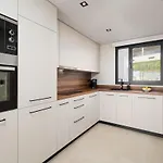 Marbella Lake Luxe Duplex Penthouse Scenic Views