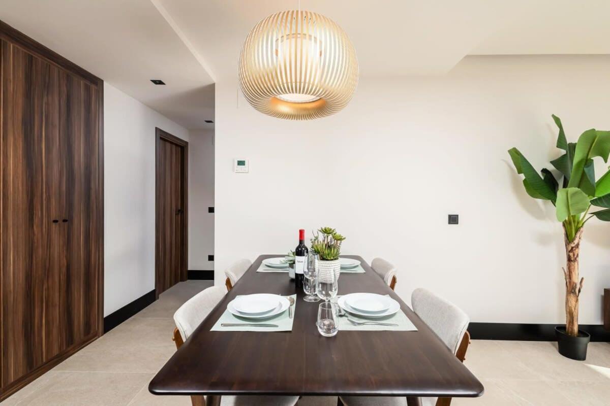 Luxe Duplex Penthouse Scenic Views Apartment Marbella